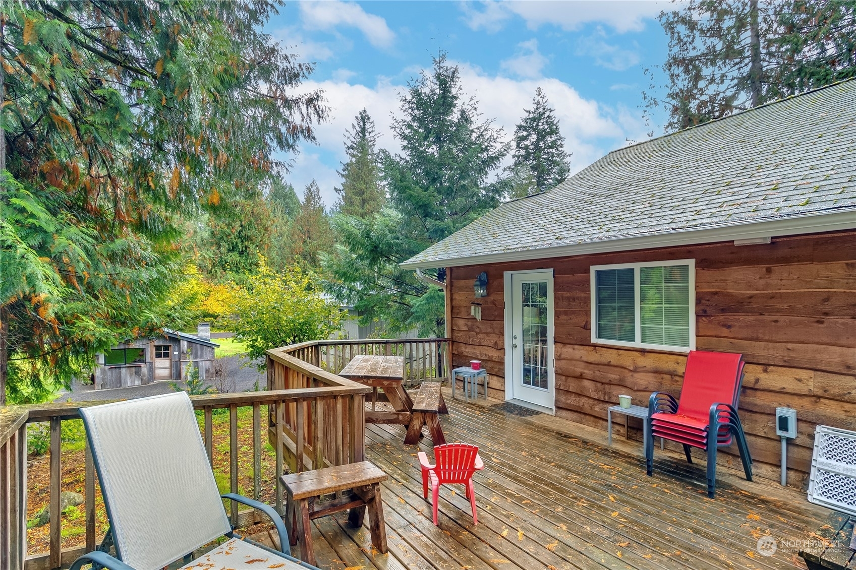 Property Photo:  111 Portal Street  WA 98361 