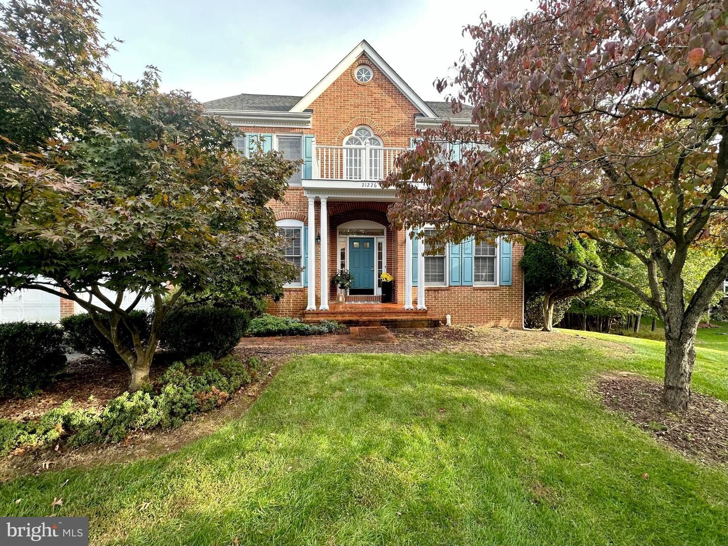 Property Photo:  21226 Edgewood Court  VA 20165 