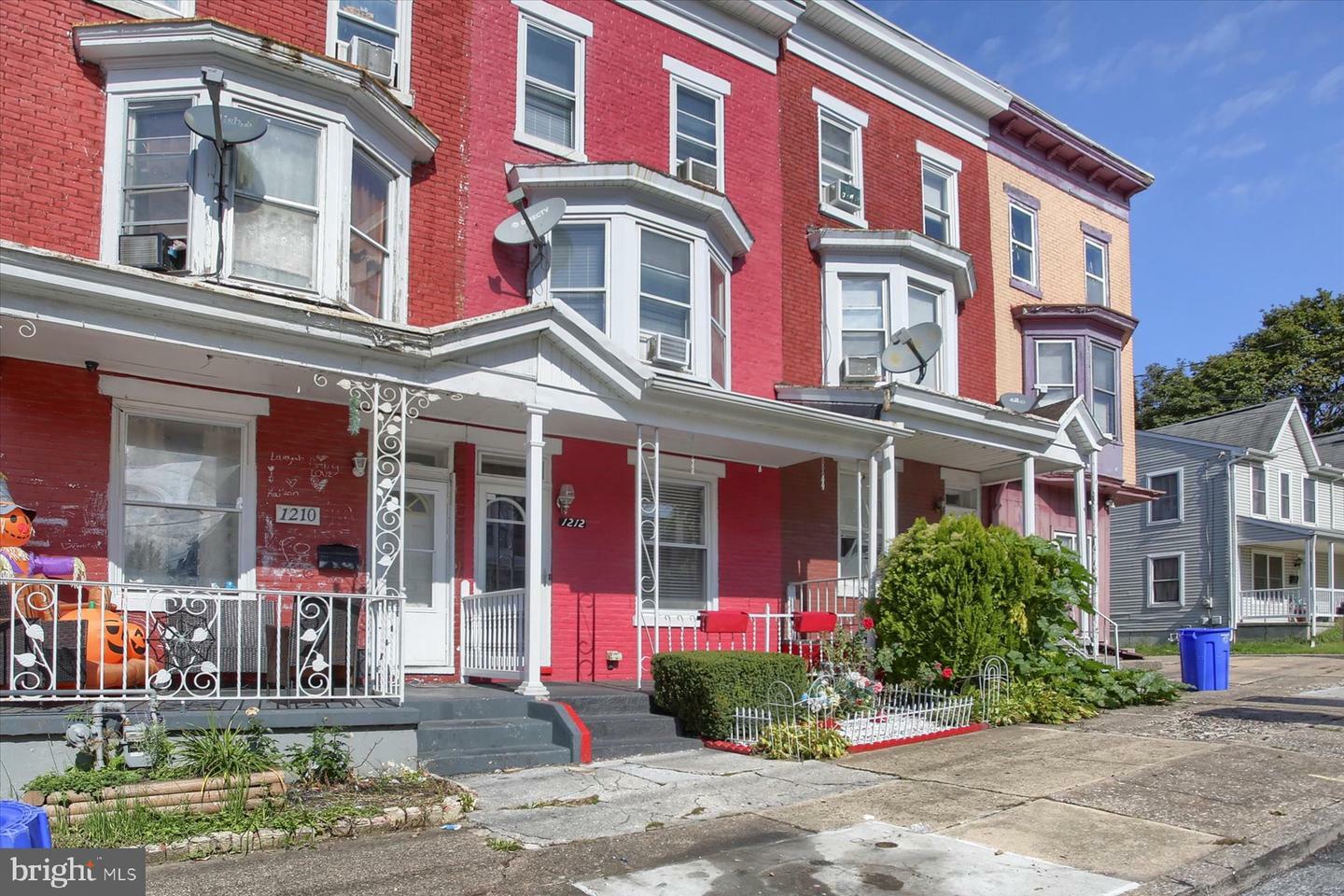 Property Photo: 1212 Walnut Street PA 17103