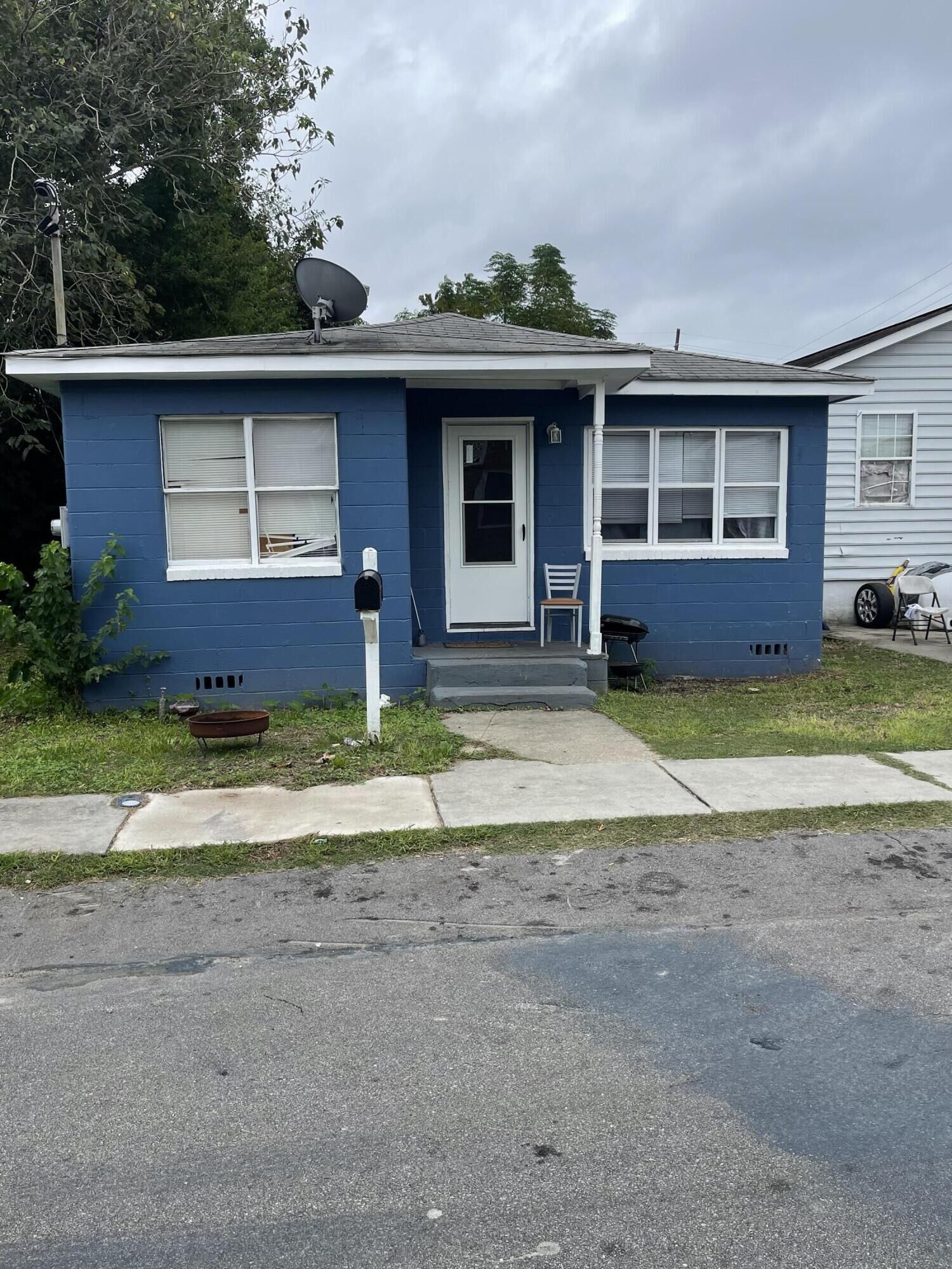 Property Photo: 2235 Birdie Garrett Street SC 29405
