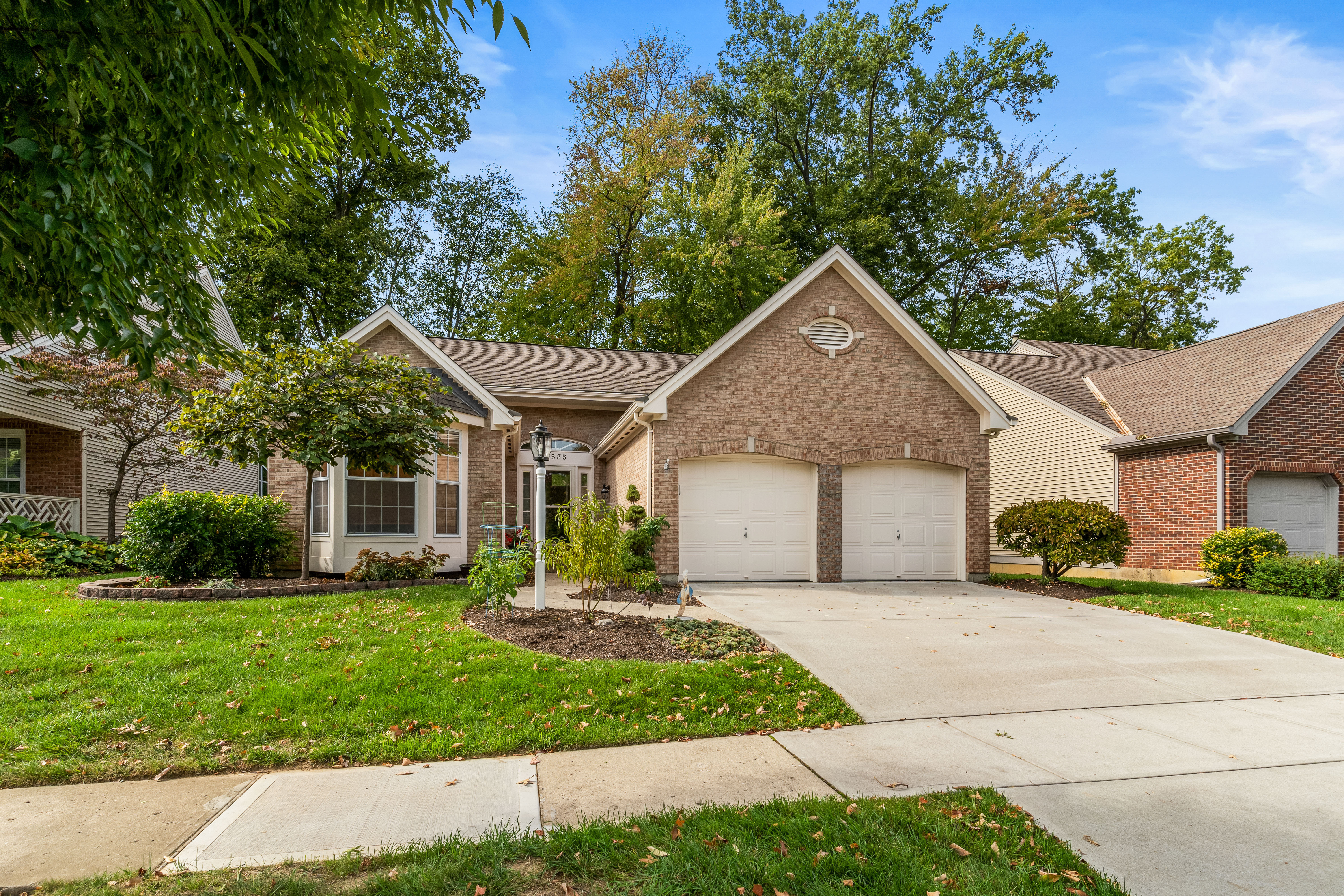 Property Photo:  9535 Carriage Run Circle  OH 45140 