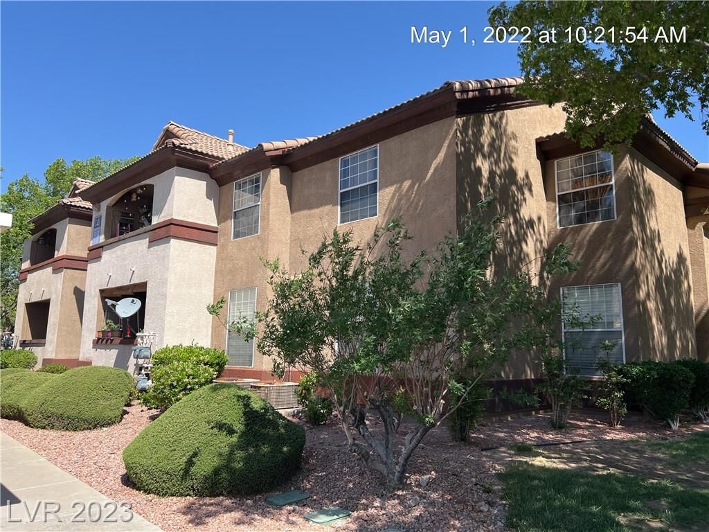 Property Photo:  231 West Horizon Ridge Parkway 1411  NV 89012 