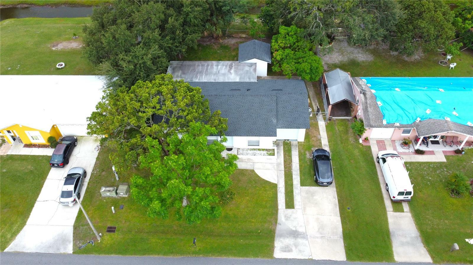 Property Photo:  568 Royal Palm Drive  FL 34743 