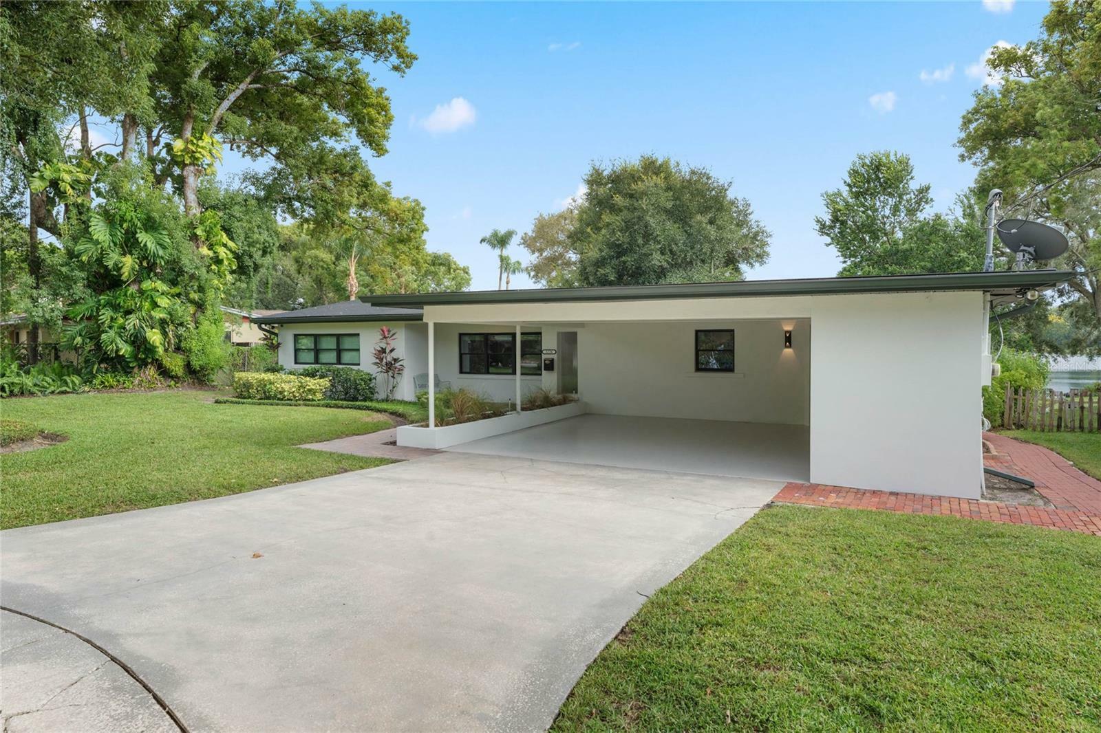 Property Photo:  3226 Clemwood Drive  FL 32803 