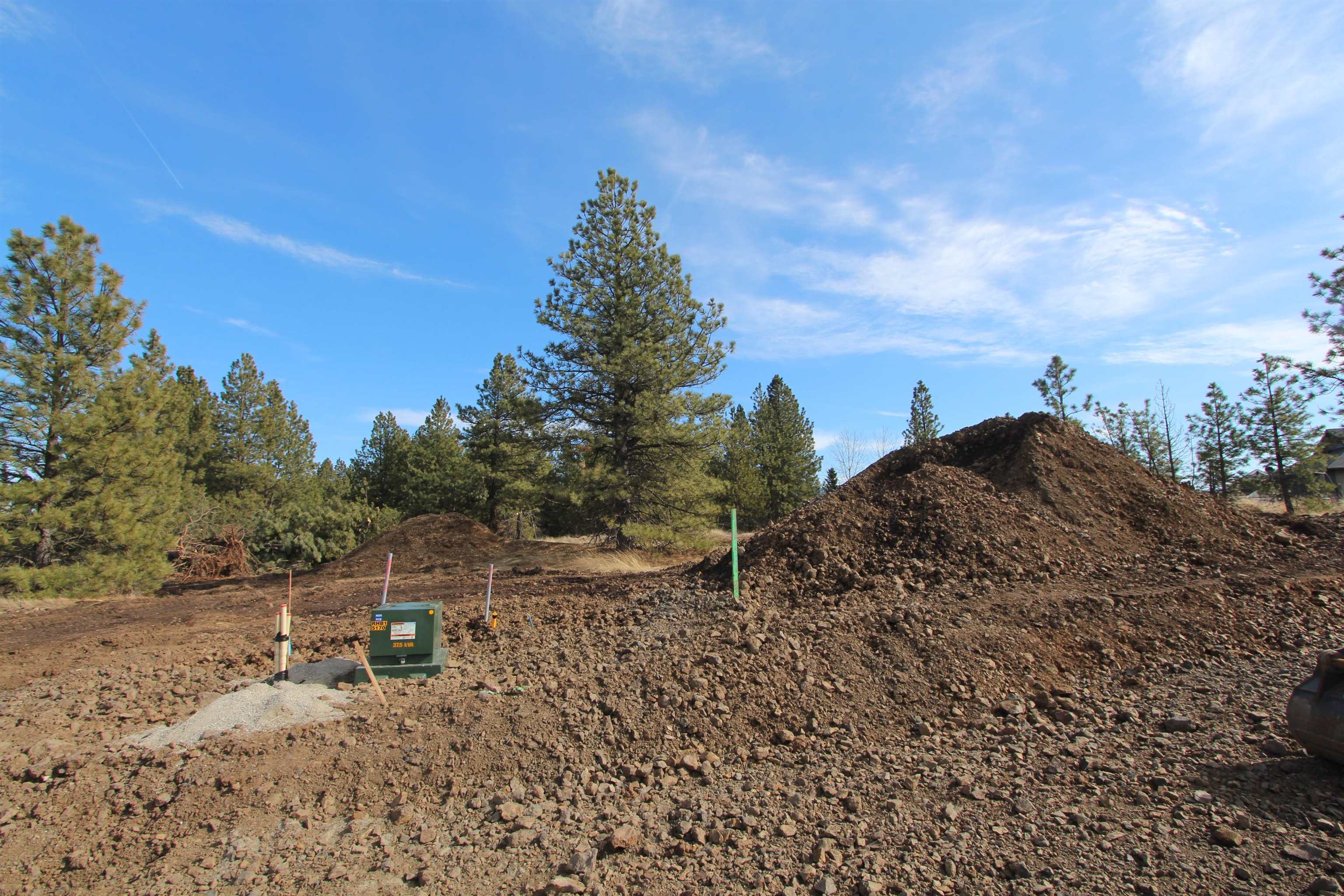 Property Photo: 2506 S Man O War Ln WA 99037