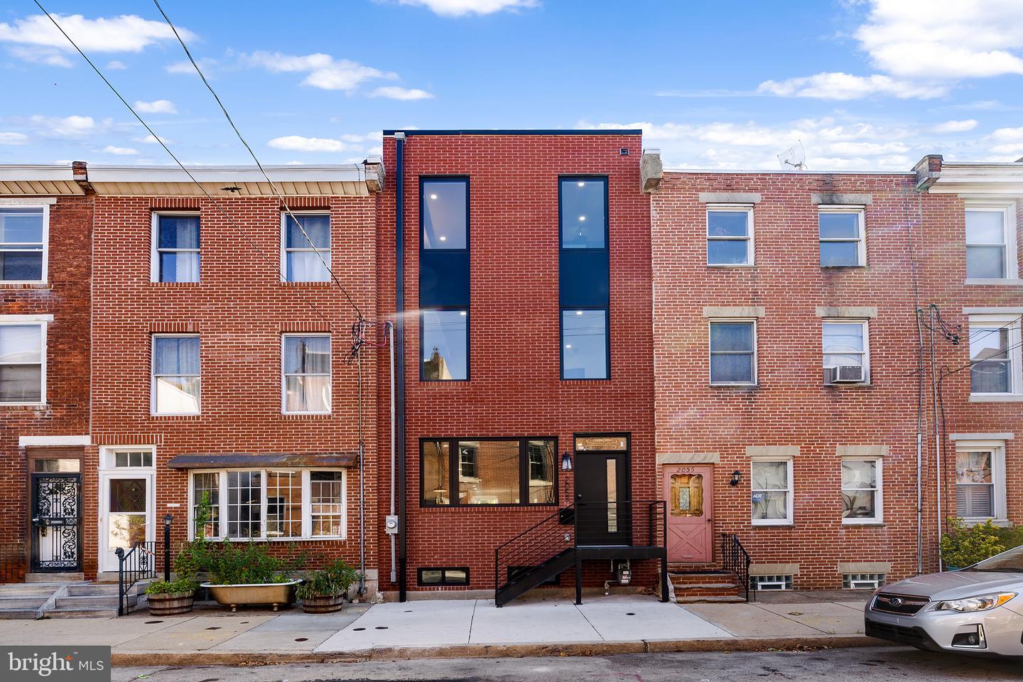Property Photo: 2053 E York Street PA 19125
