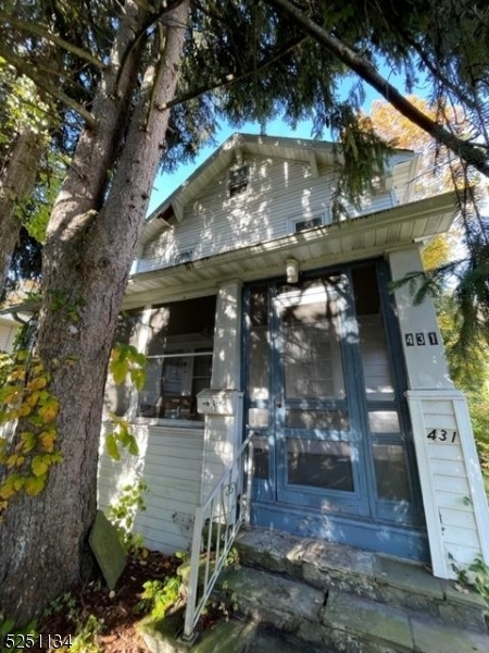 Property Photo:  431 N Main St  NJ 07885 