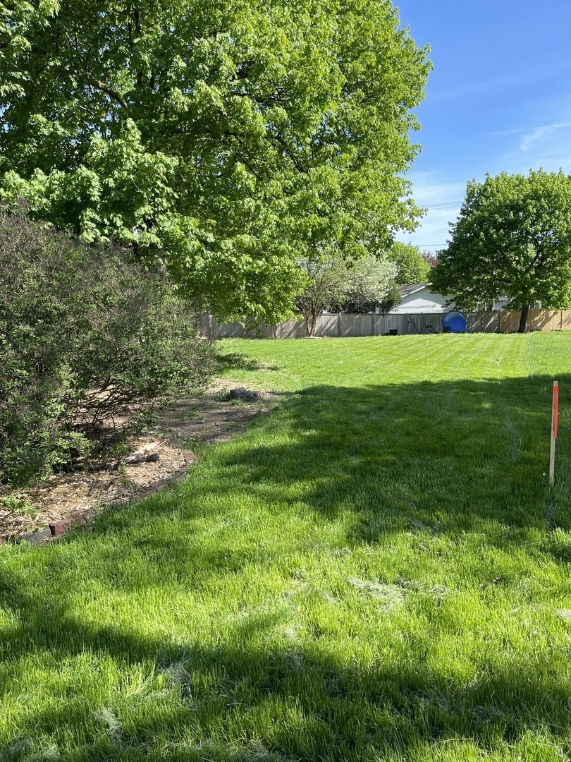 Property Photo:  2635 Crawford Avenue  IL 60201 