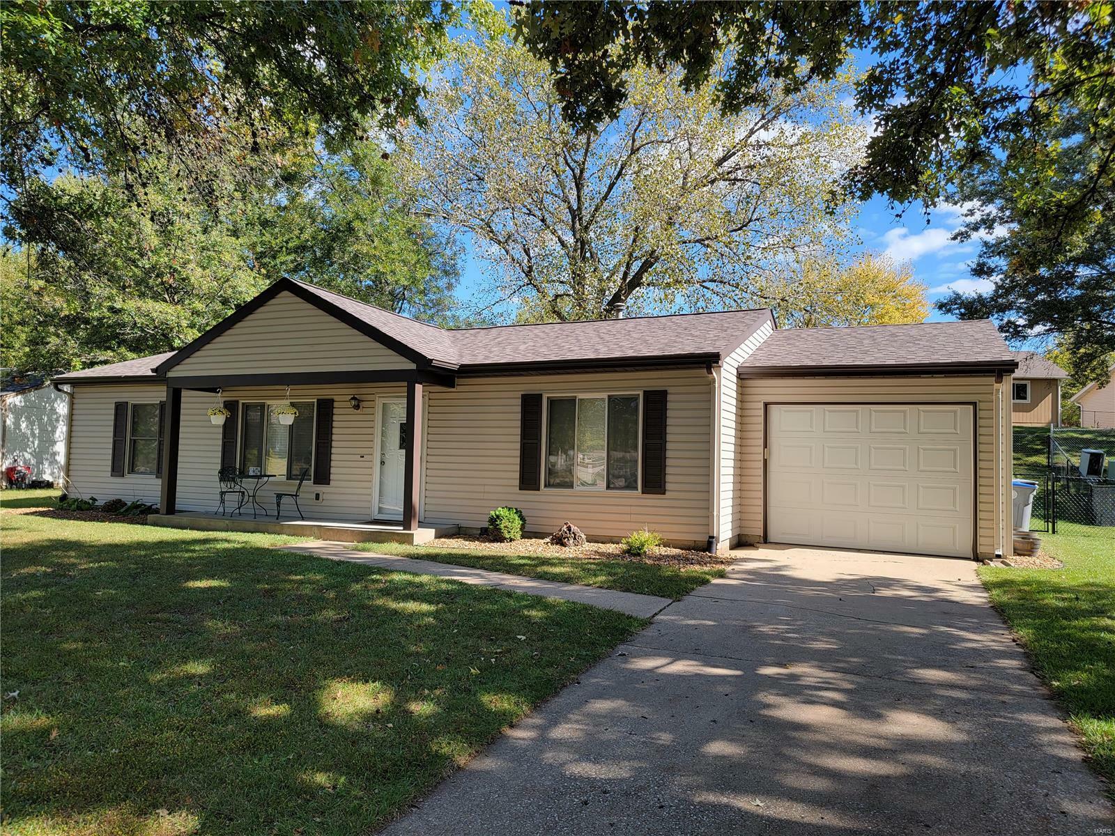 Property Photo:  2314 Laredo Drive  MO 63368 