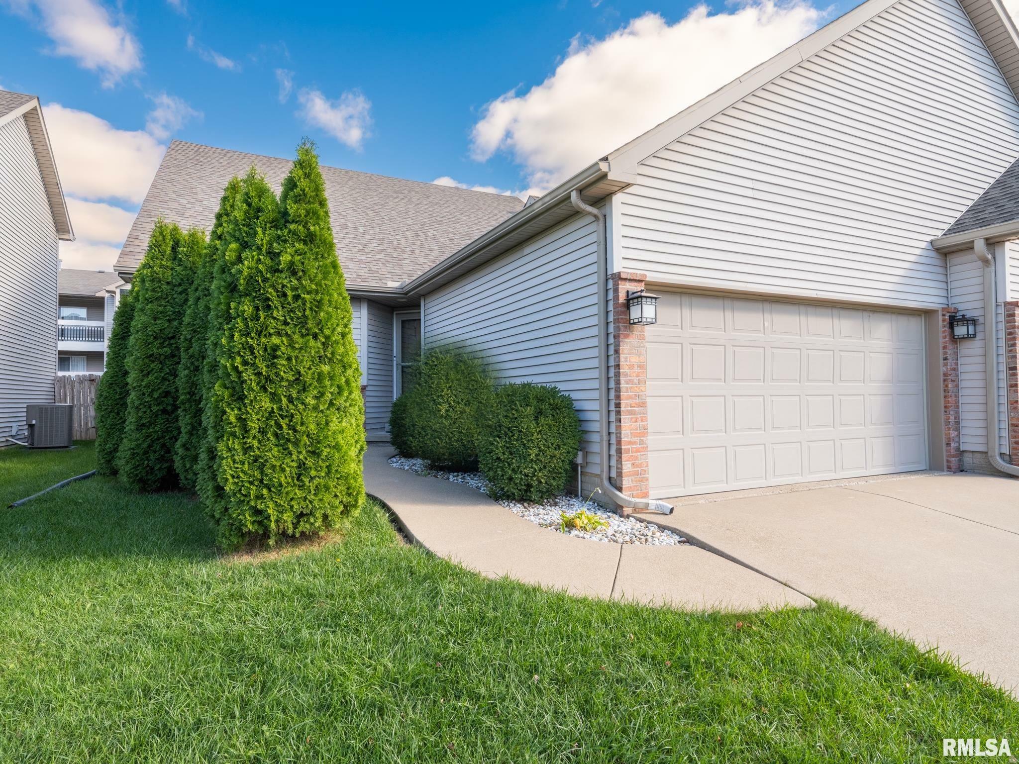 11414 N Northtrail Drive  Dunlap IL 61525 photo