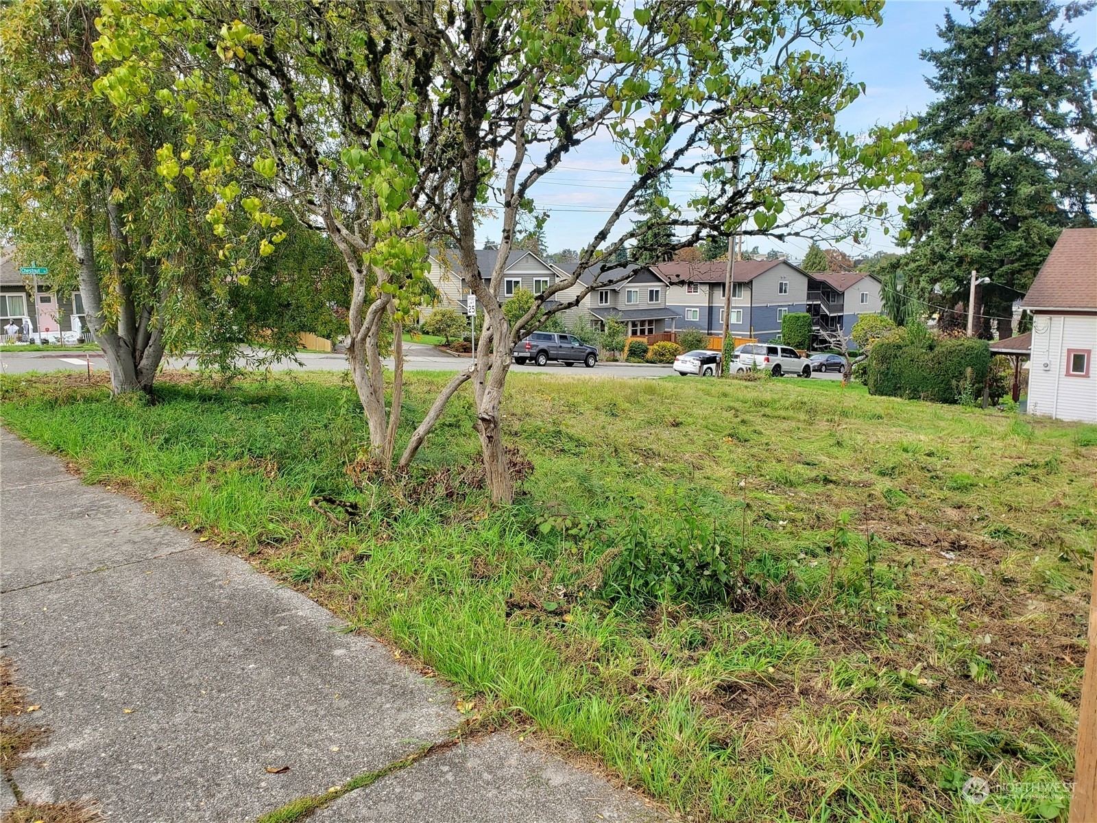 Property Photo: 3205 19th Street WA 98201