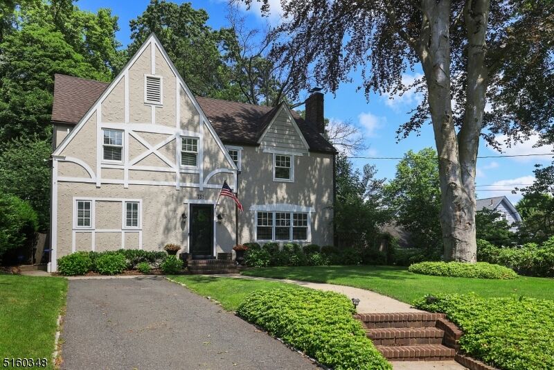 Property Photo: 751 Crescent Parkway NJ 07090