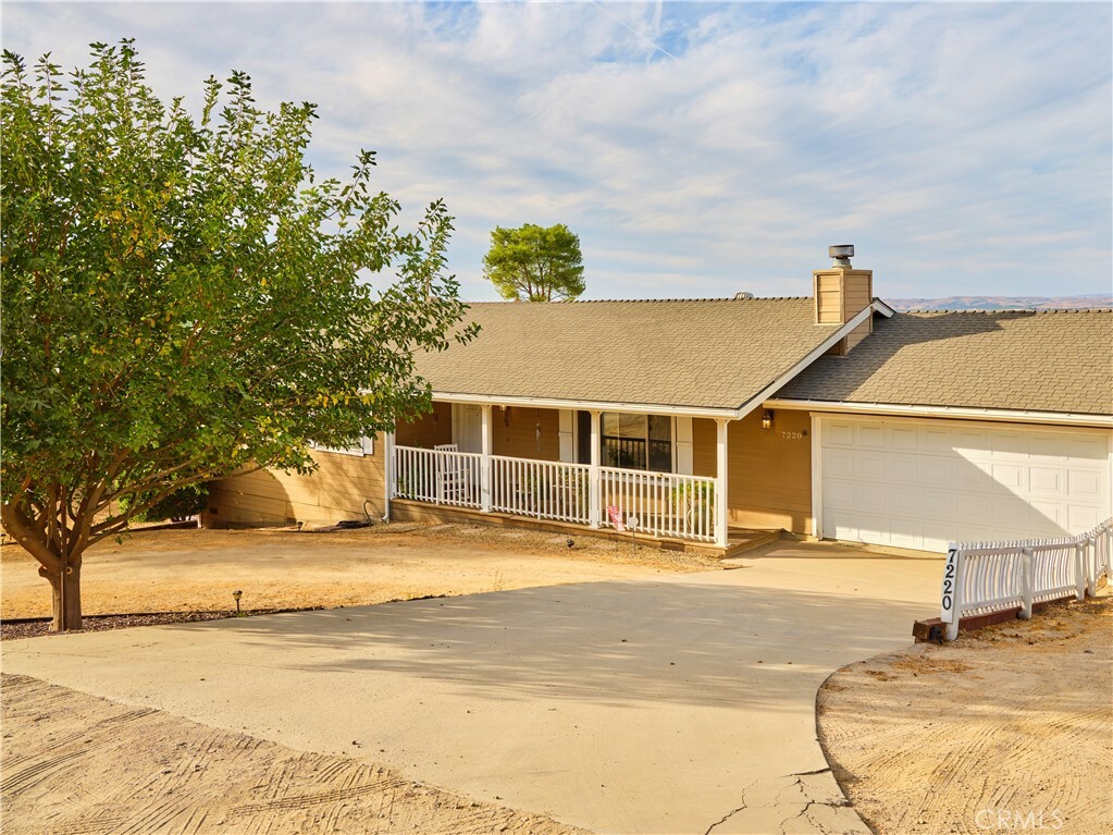 Property Photo:  7220 Iverson Place  CA 93446 