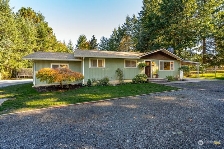 Property Photo:  463 Harmon Road  WA 98532 