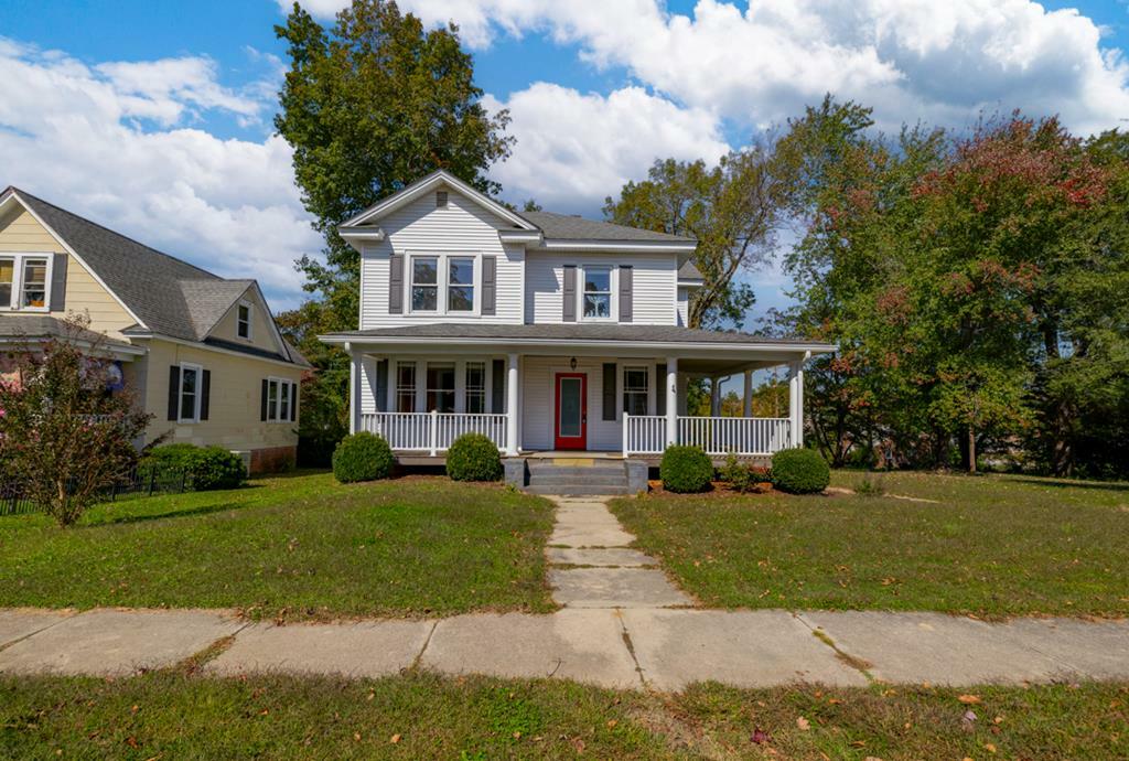 Property Photo:  1520 9th Street  VA 23974 