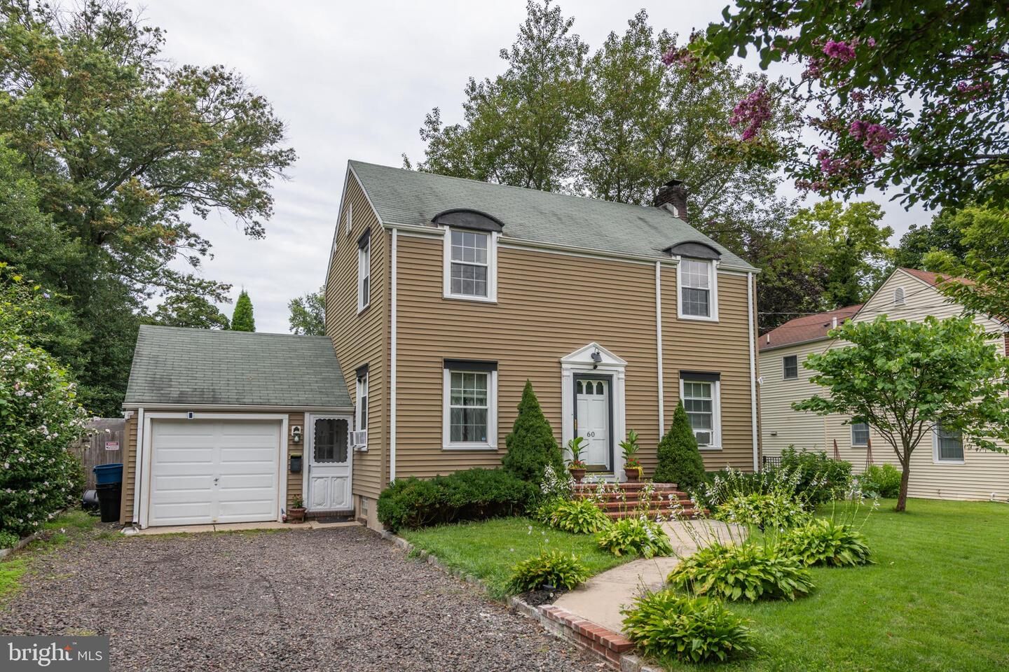 Property Photo:  60 Letchworth Avenue  PA 19067 