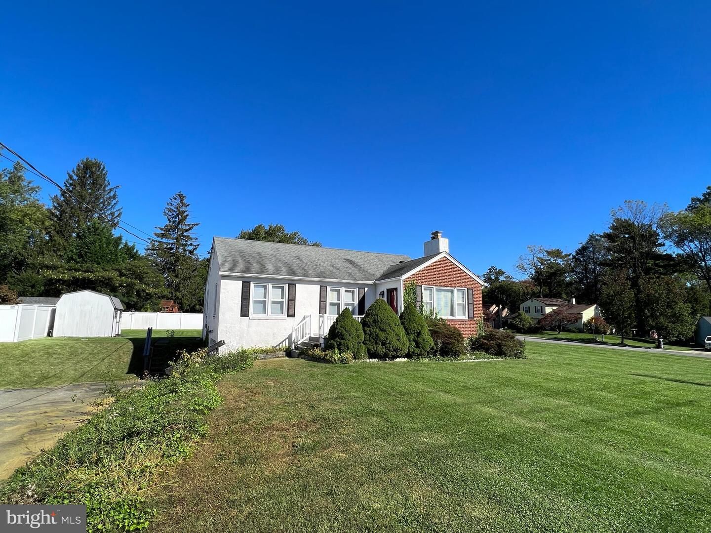 Property Photo: 2717 Naamans Road DE 19810