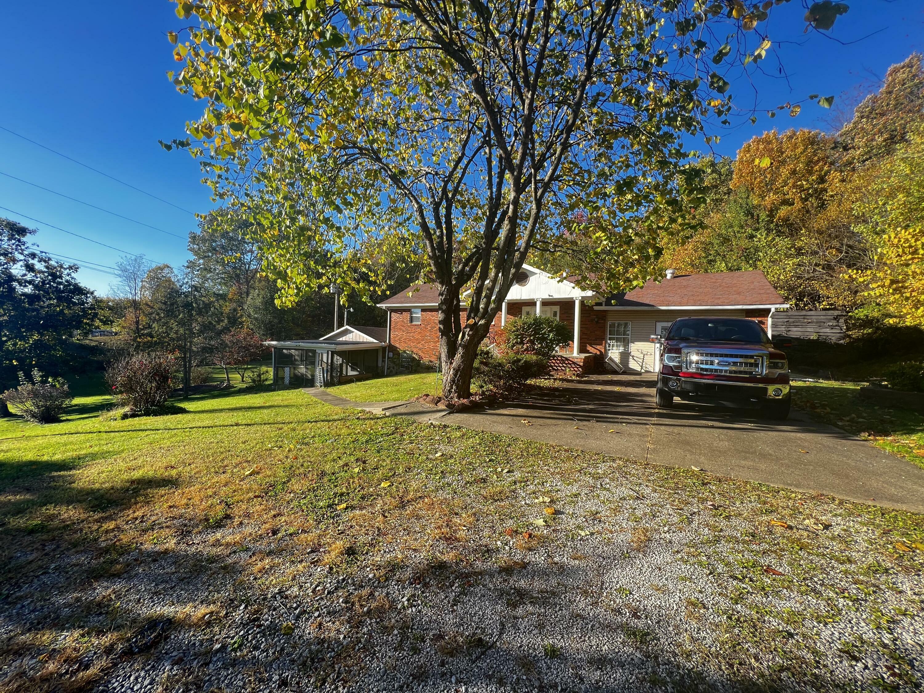 Property Photo:  6330 Barbourville Road  KY 40744 