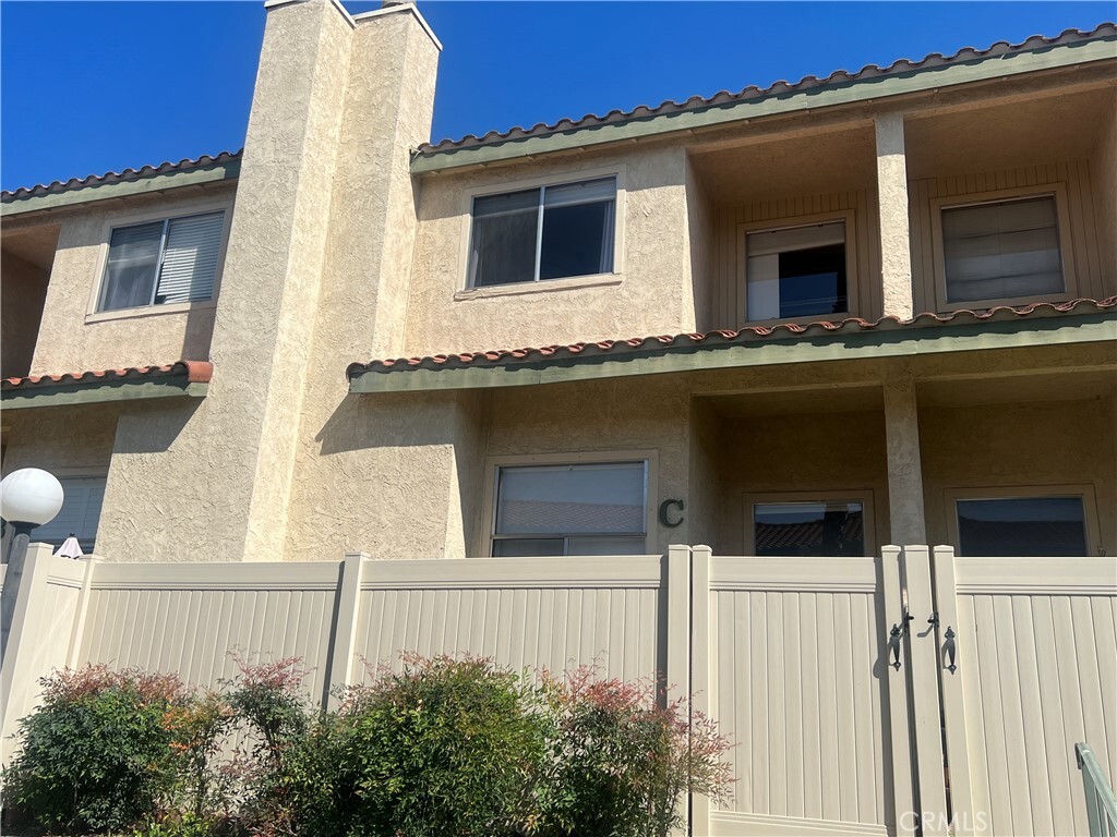 Property Photo: 91 Tennessee Street C CA 92373