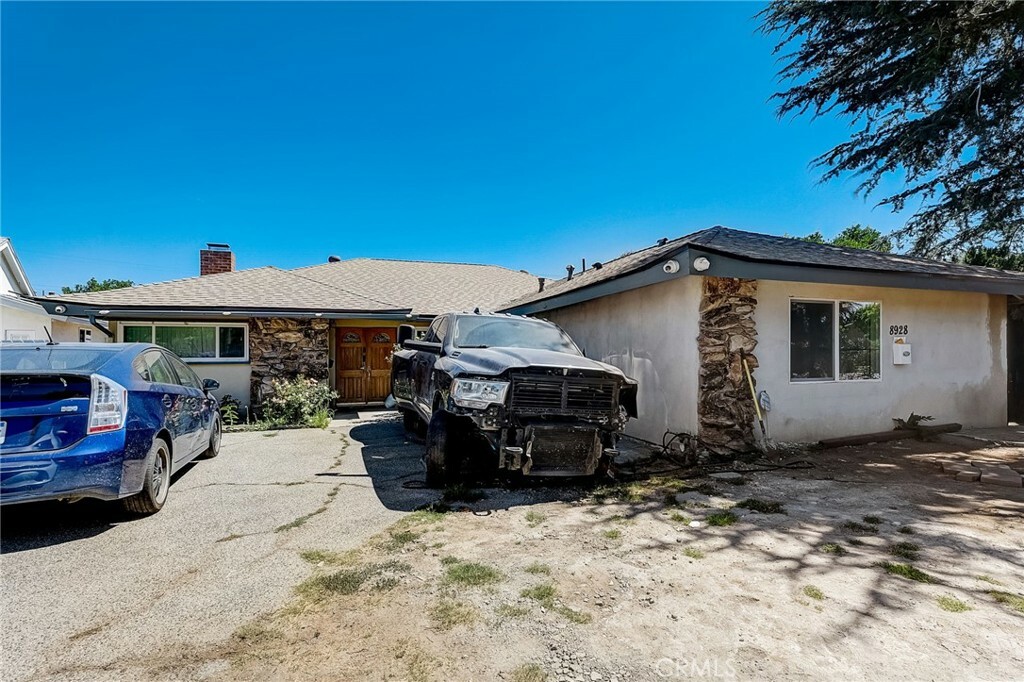 Property Photo:  8930 Gothic Avenue  CA 91343 