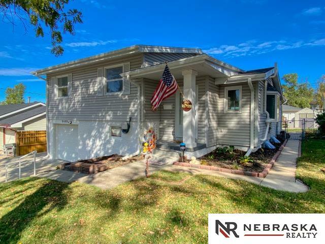 8480 Lakeview Drive  Ralston NE 68127 photo