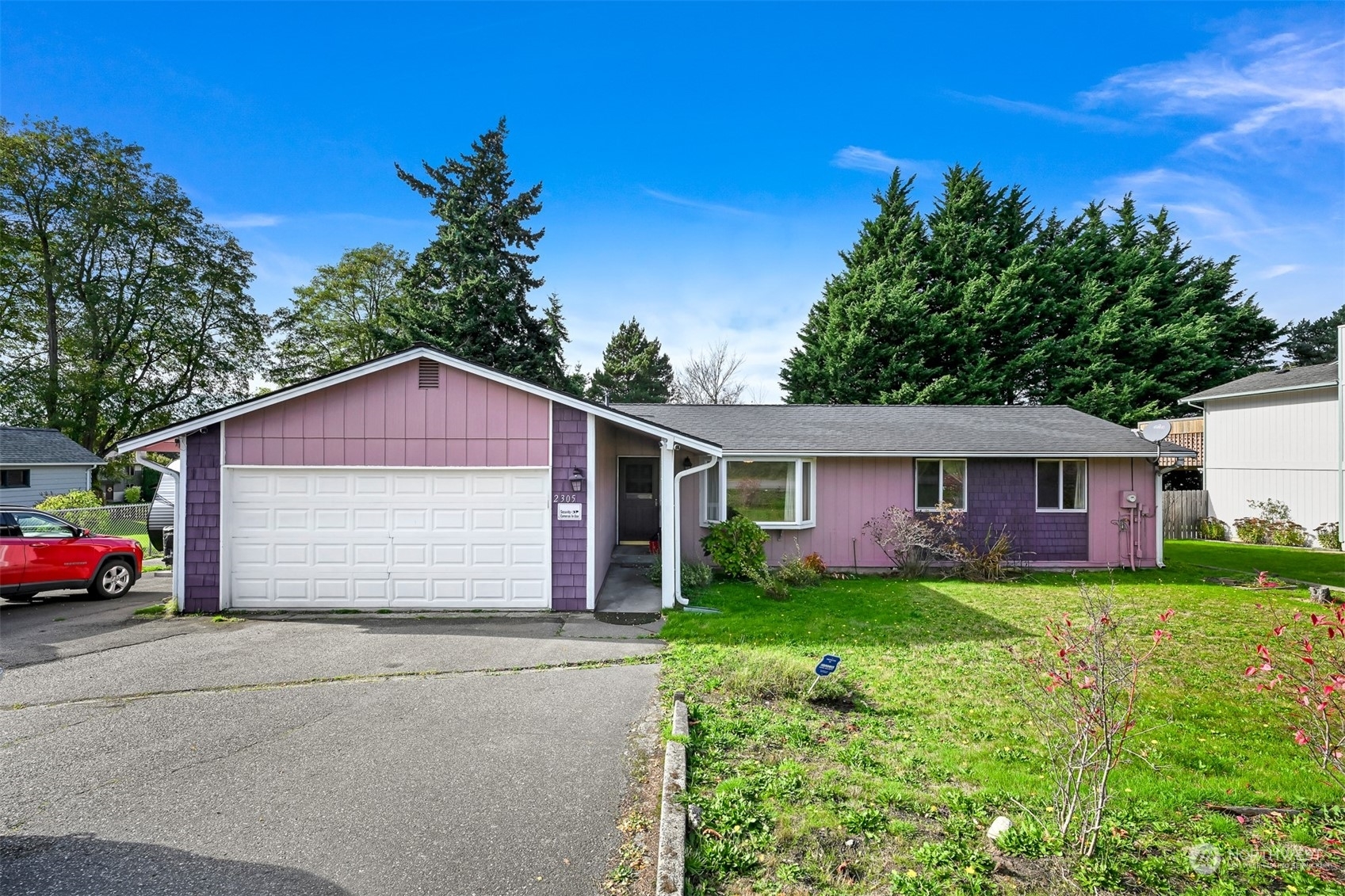 Property Photo:  2305 N Laventure Road  WA 98273 