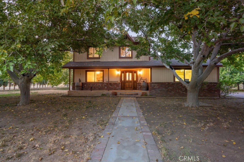 Property Photo:  3918 W 45th Street  CA 93560 