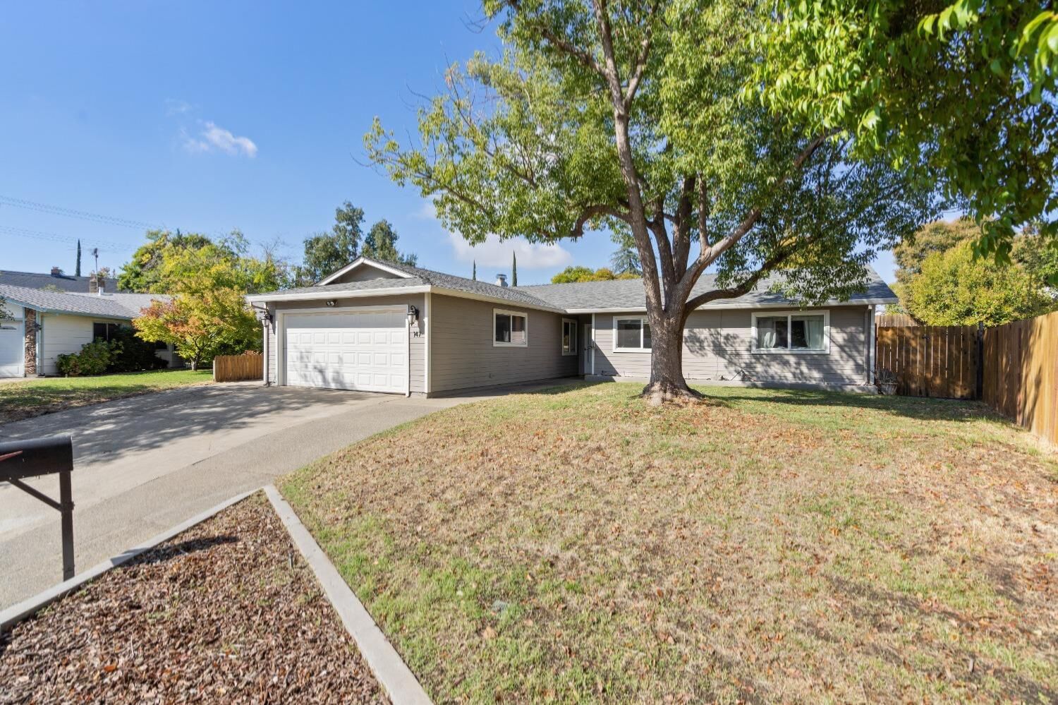 Property Photo:  147 Sierra Woods Circle  CA 95630 