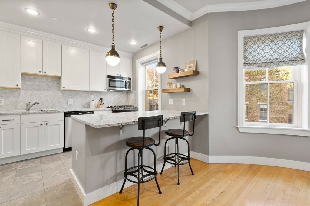 Property Photo: 15 Upton Street 4 MA 02118