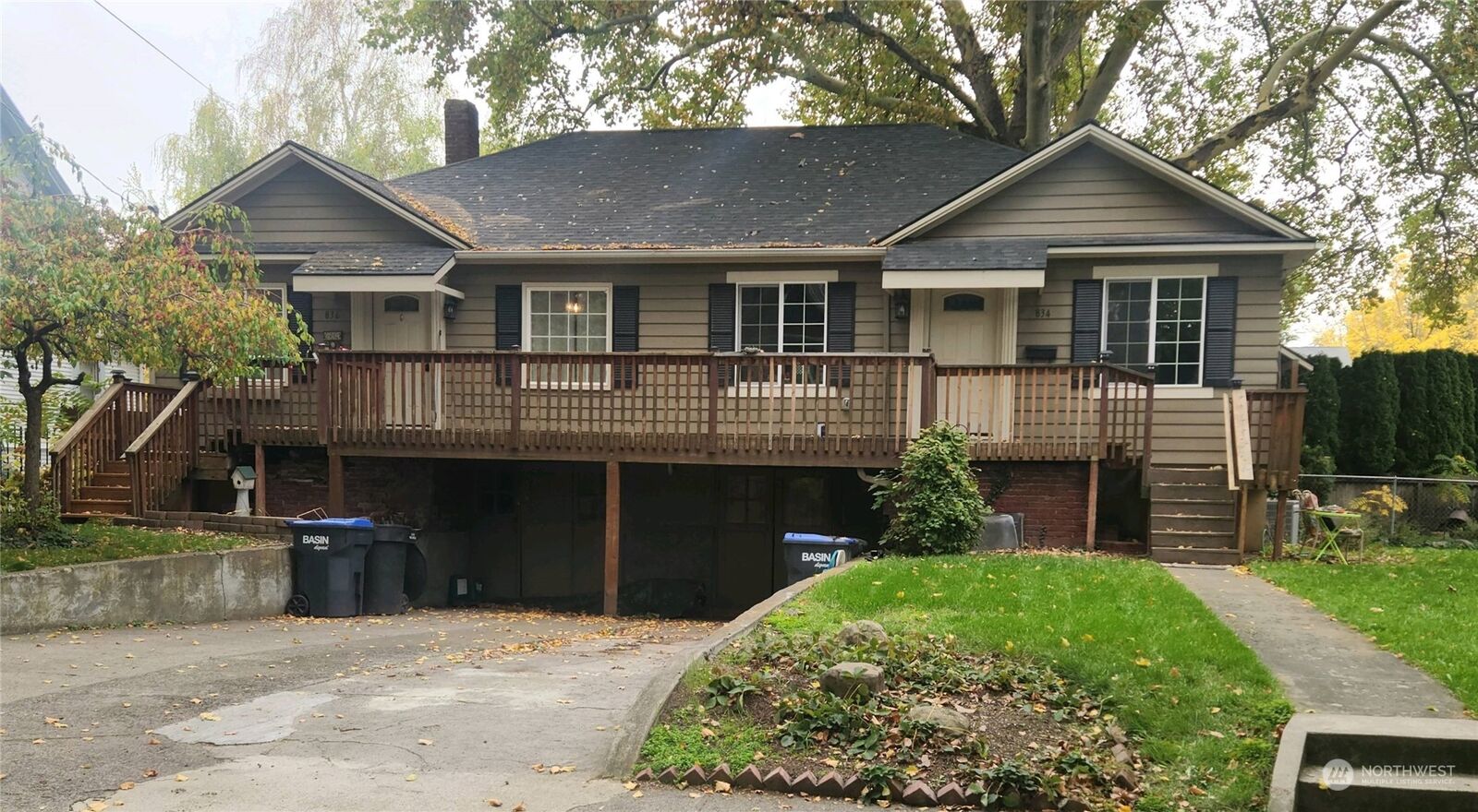 Property Photo:  836 Whitman Street  WA 99362 