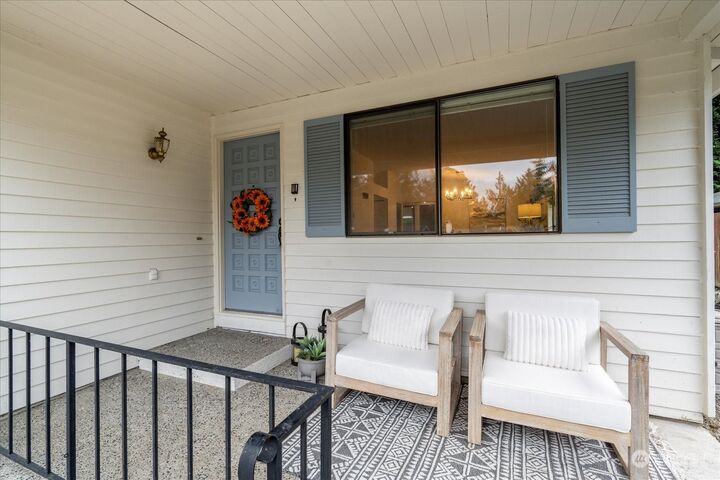 Property Photo:  24824 S 12th Avenue  WA 98198 