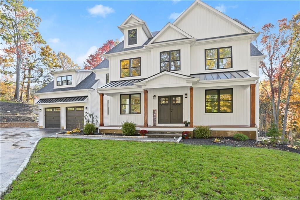 Property Photo:  3 Richards Drive  CT 06468 