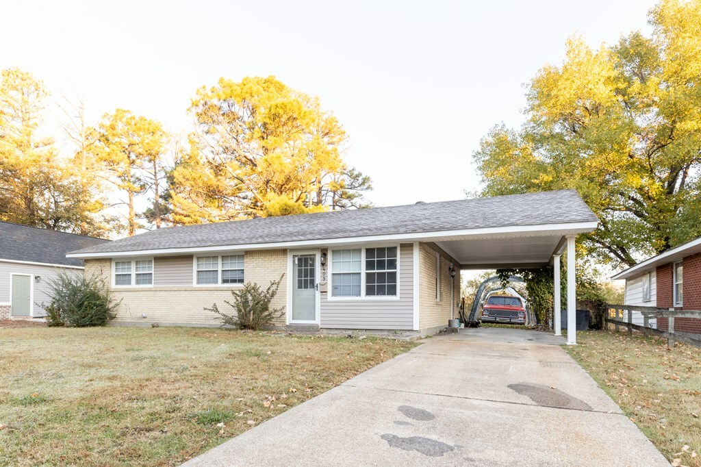 Property Photo:  409 Balfour Road  AR 72301 