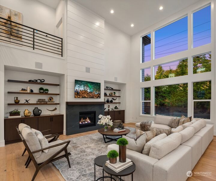 Property Photo:  2596 136th Lane SE  WA 98005 