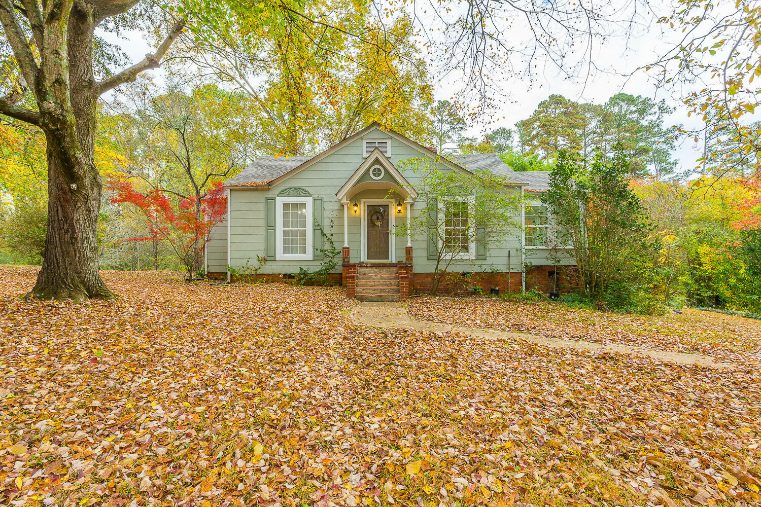 Property Photo:  304 Park St  GA 30728 