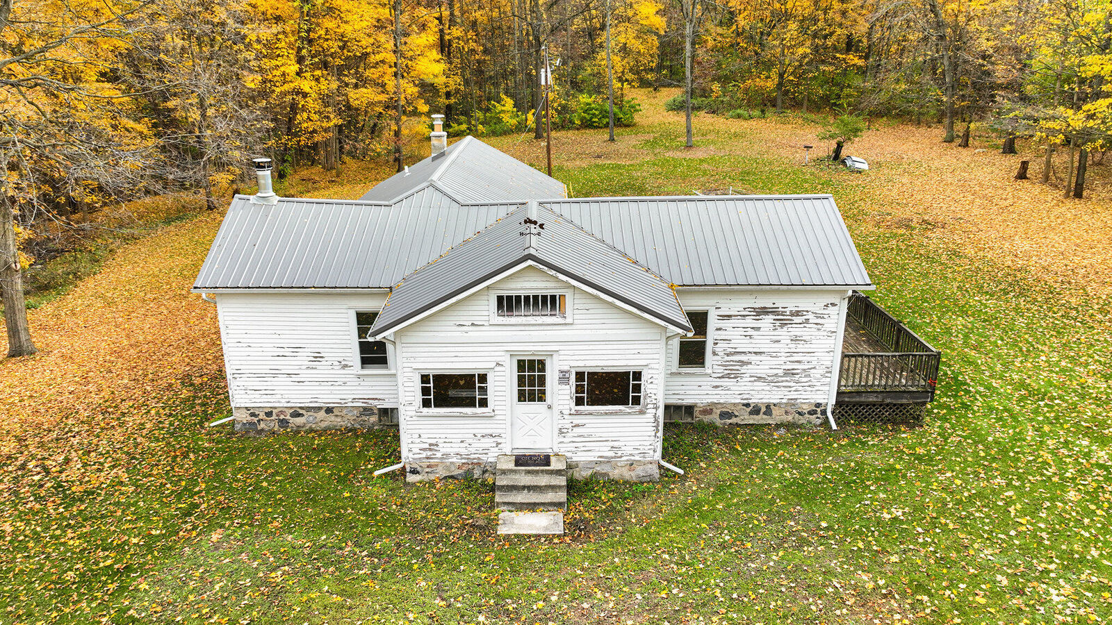 Property Photo:  66165 Braybrook Road  MI 49064 