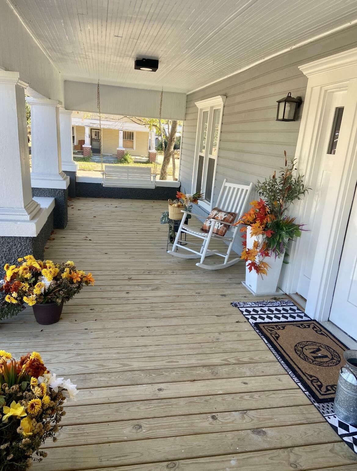 Property Photo: 412 N 6th Ave. MS 38821