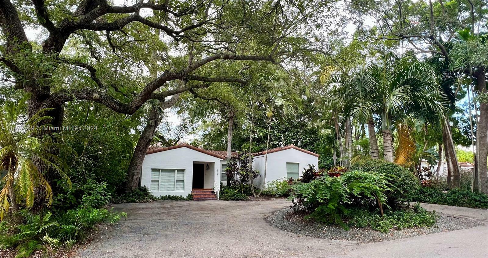 Property Photo:  4151 Barbarossa Ave  FL 33133 