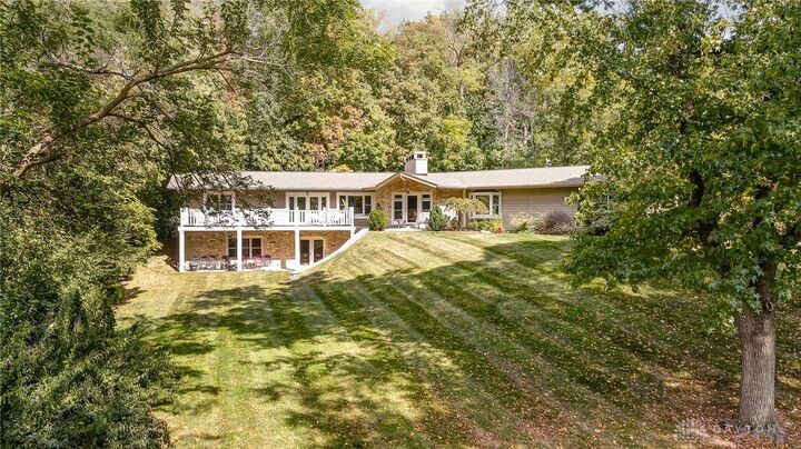 575 Sweetwood Lane  Oakwood OH 45419 photo