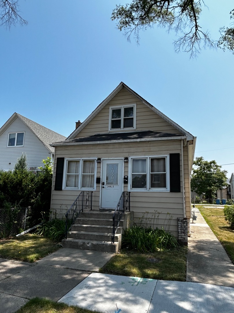 Property Photo:  14415 S Blaine Avenue  IL 60469 