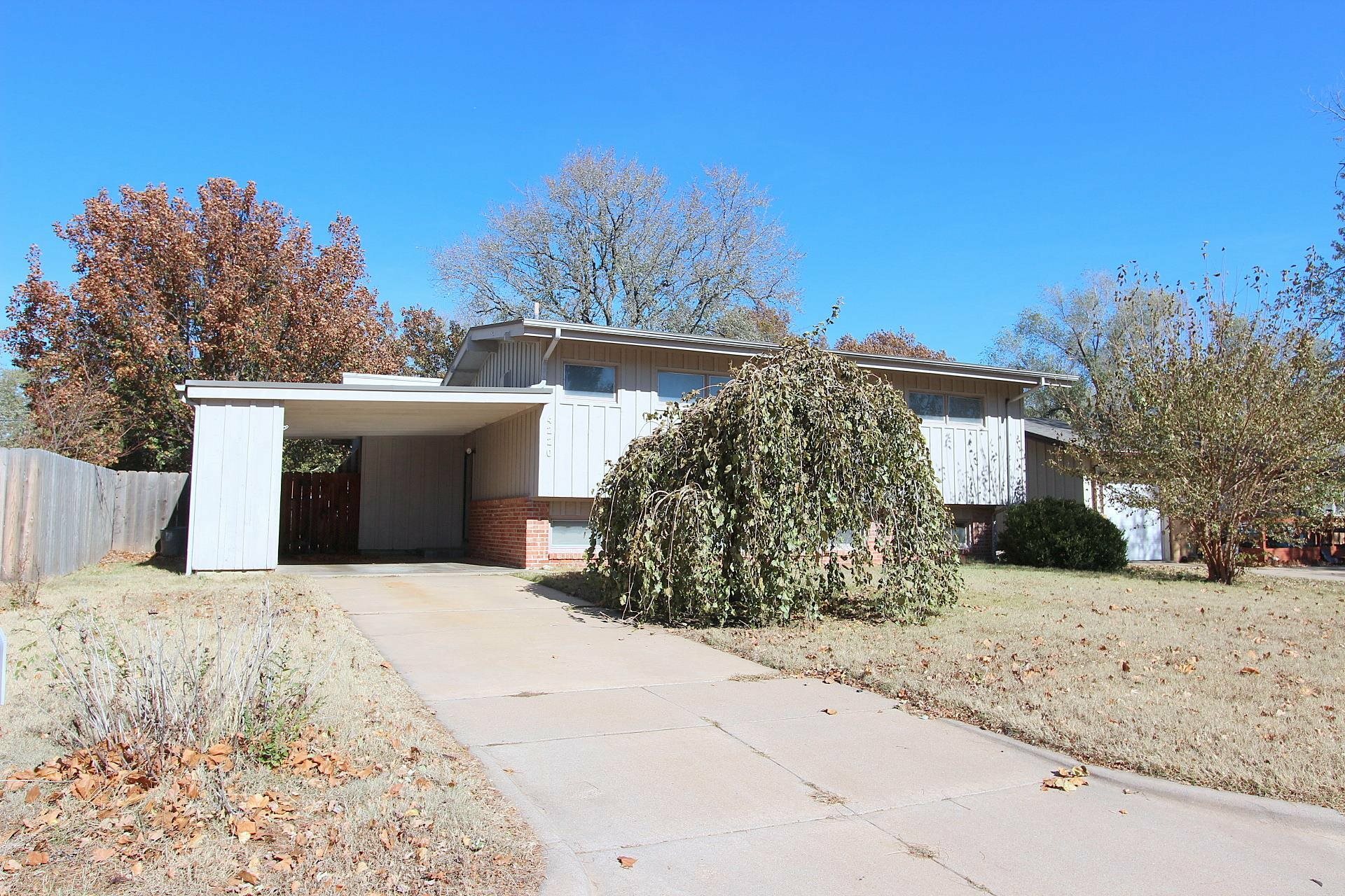 Property Photo:  4220 W 10th St N  KS 67212 