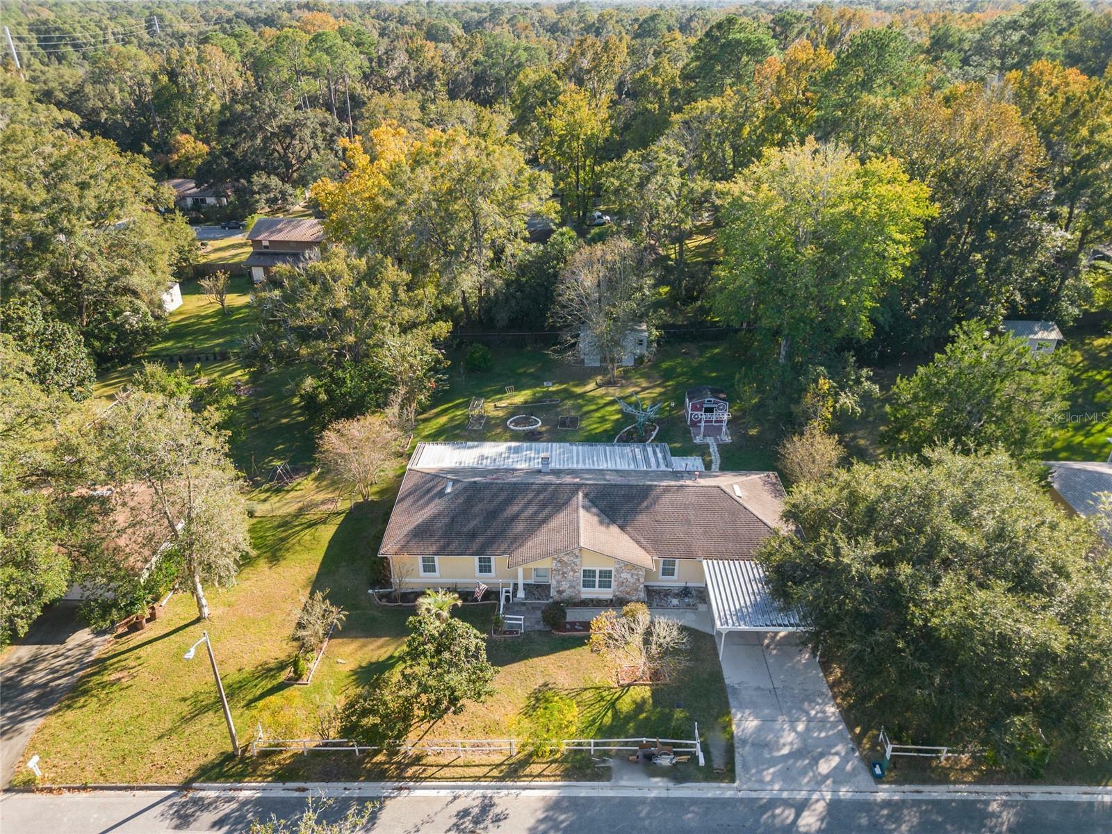 Property Photo:  8505 NW 1st Avenue  FL 32607 