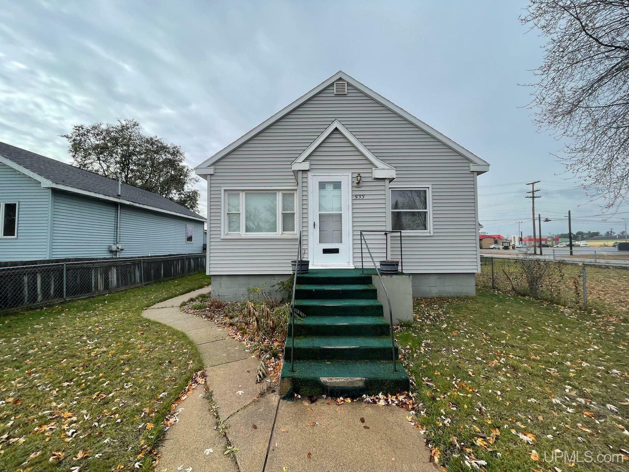 Property Photo:  533 N 20th  MI 49829 