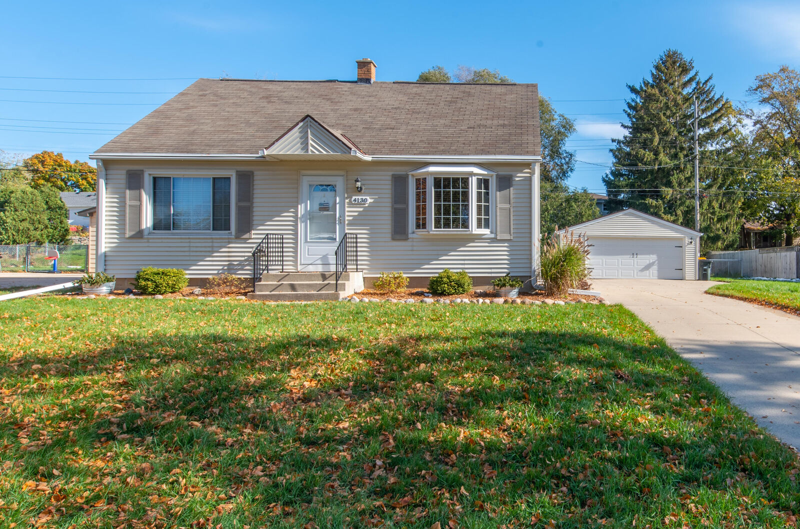 Property Photo:  4130 N 93rd St  WI 53222 