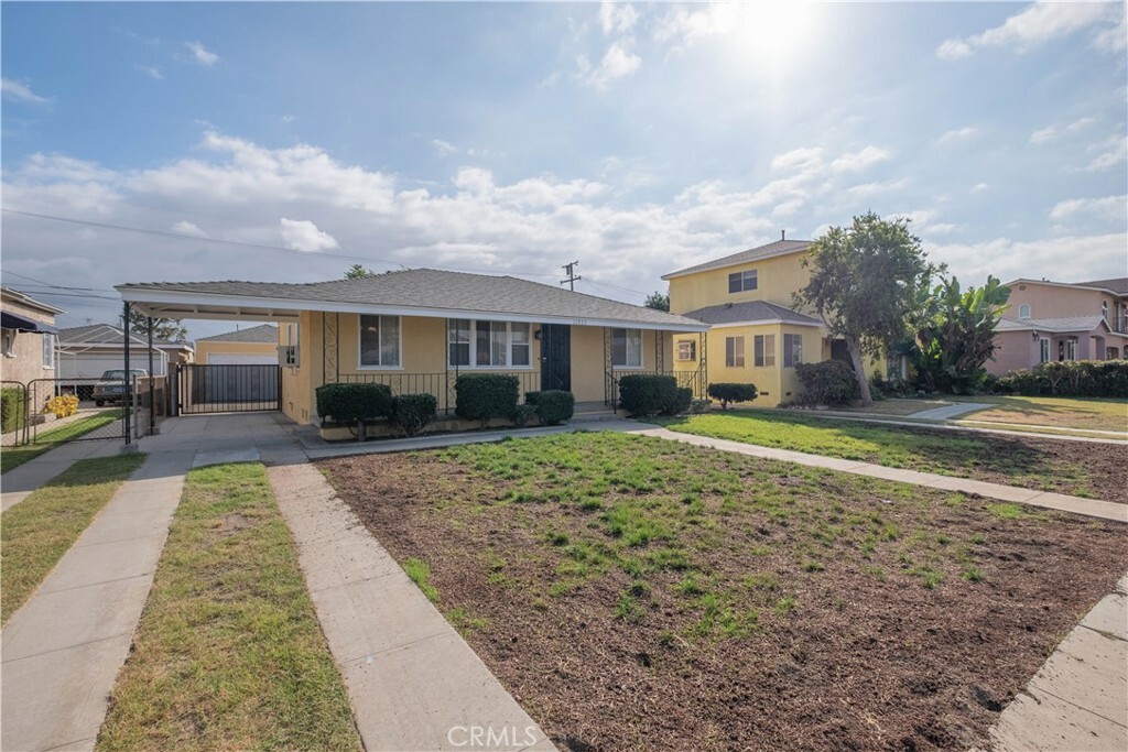 Property Photo:  11922 Pennsylvania  CA 90280 