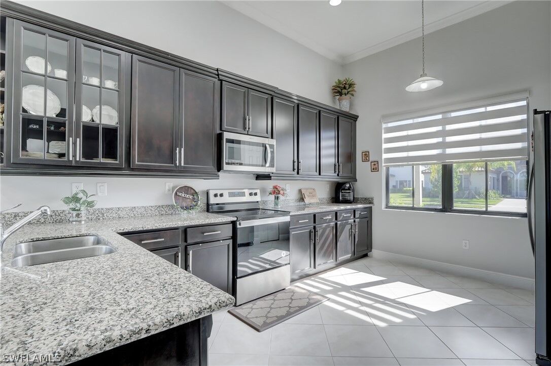 Property Photo: 4794 Corrado Avenue FL 34142