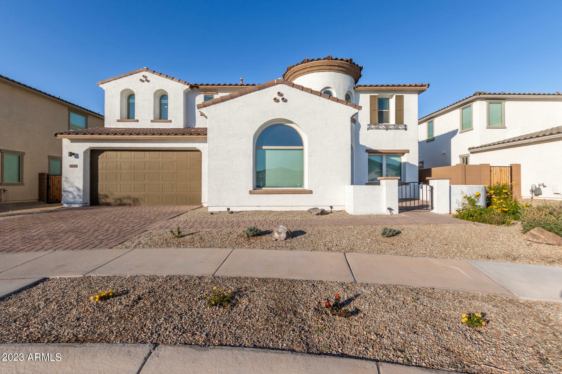 Property Photo:  14038 W Desert Hollow Drive  AZ 85387 