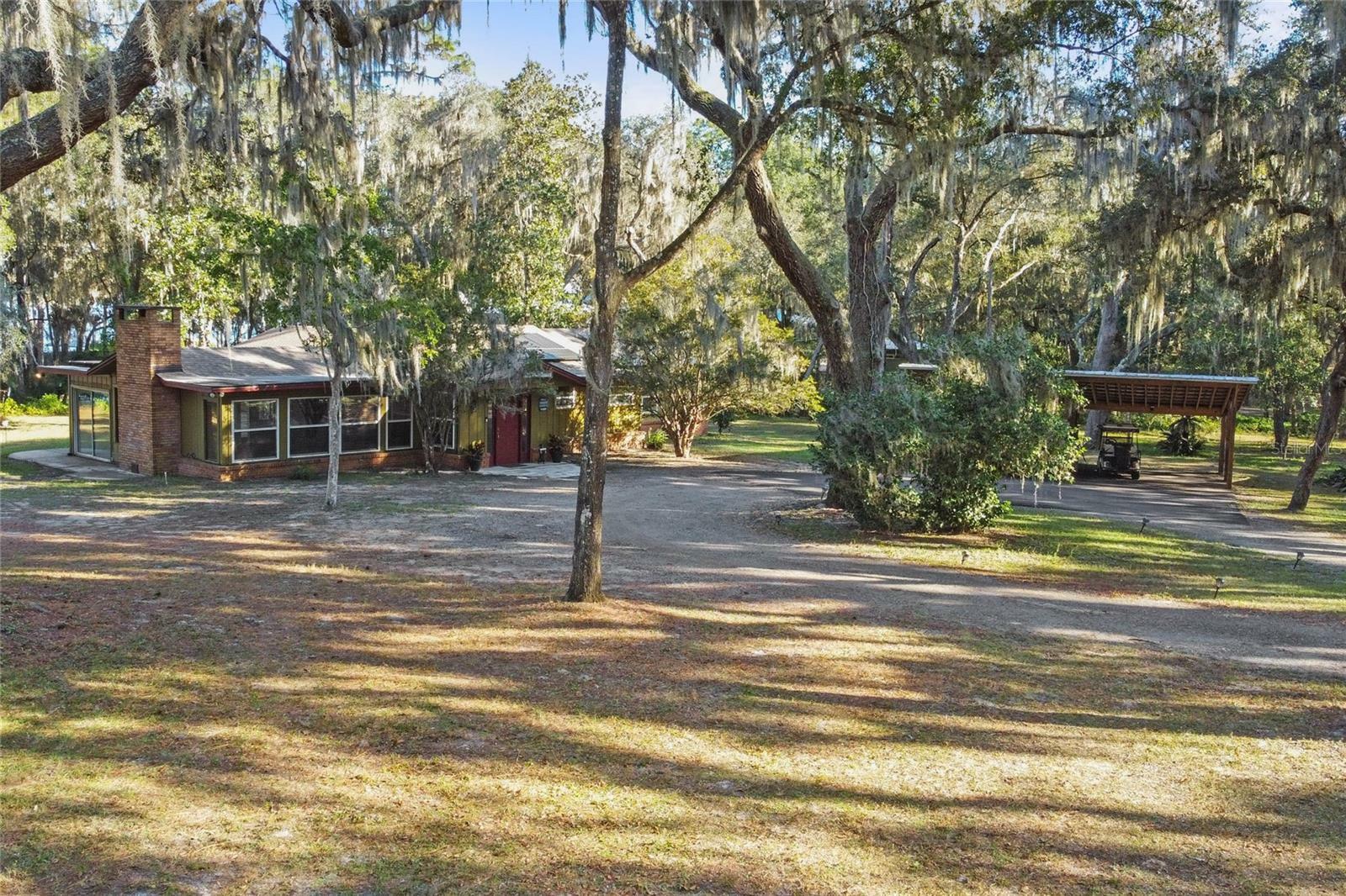 Property Photo:  19341 Dorr Road  FL 32702 