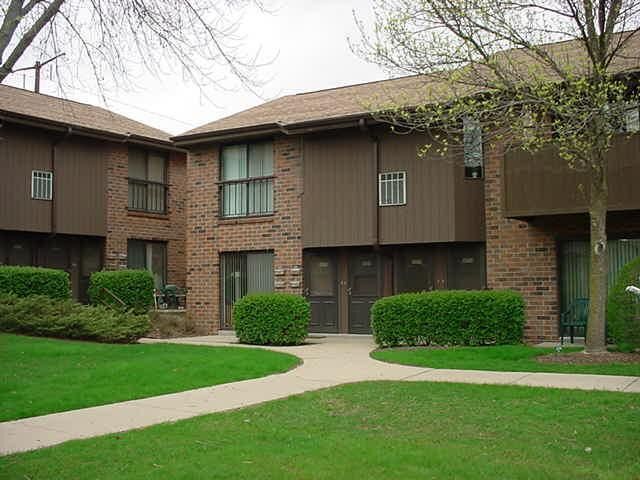 Property Photo:  9073 N Park Plaza Ct  WI 53223 