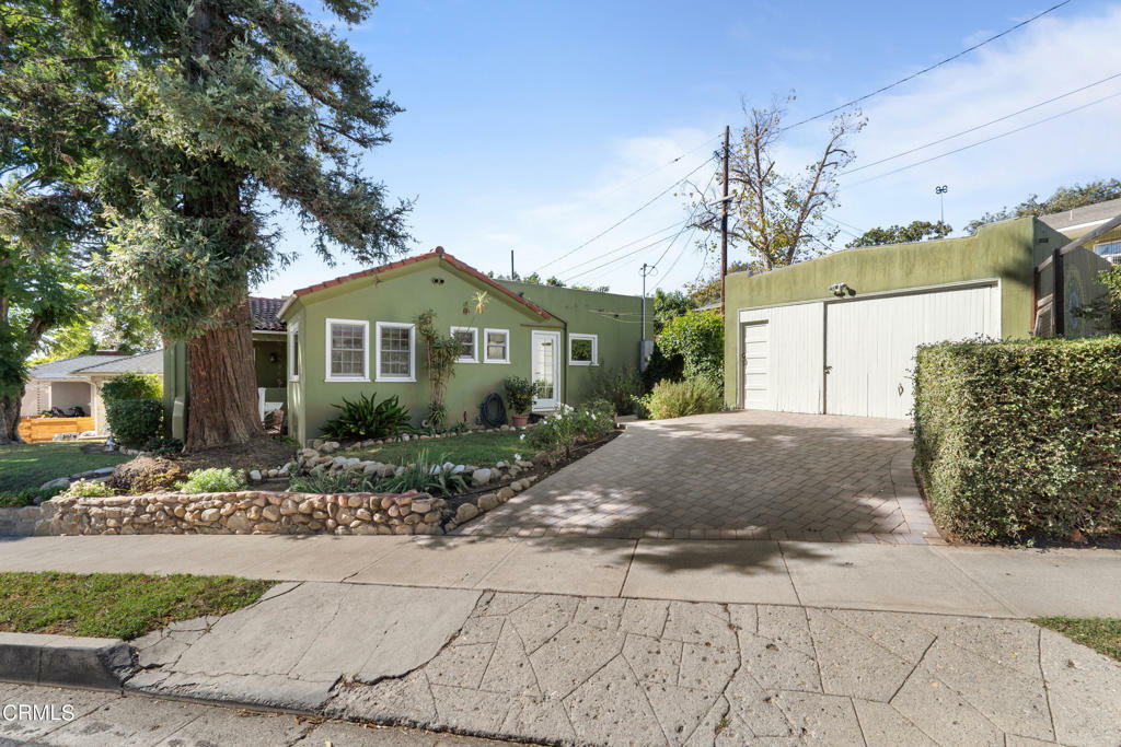 Property Photo:  554 N Mill Street  CA 93060 